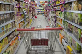 临期食品真的安全吗？过期的食品还能吃？答案震惊所有人图片