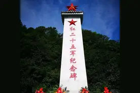 他是红25军军魂，韩先楚每每追忆都感叹：政委如果活着，了不得图片