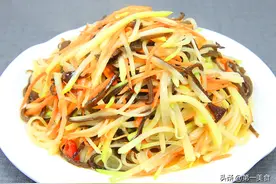 素炒三样怎么做清脆又入味，厨师长教你饭店做法，几分钟做一盘图片