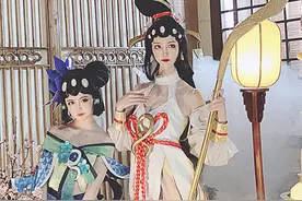 大小乔COS花絮曝光，青蛇又穿回了裙子？网友称已被颜值吸引图片