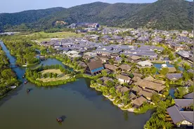 从网红文旅标杆到负债13亿，拈花湾怎么了？图片