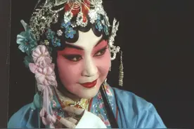 一代宗师，评剧代表人物韩少云《小姑贤》 真是经典视频封面