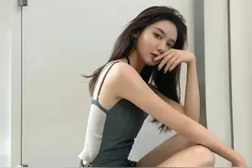 腾讯女主播，篮球女神美娜图片