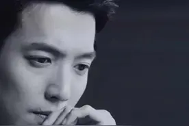 郑敬淏，“郑少女”——戏里戏外完美的男友图片