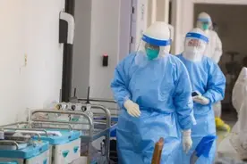 马来西亚招聘退休医务人员和专家返岗抗疫图片