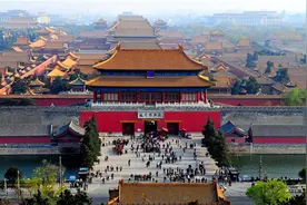 故宫专家打碎一国宝级文物，隐瞒26天未上报，马未都：无法修复图片