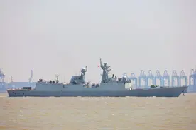 中国最新外贸战舰交付巴铁，引发印媒担忧：死敌巴基斯坦战力大增图片