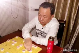 棋坛出现象棋绝顶高手，比赛逢人让双马，比吕钦许银川还要下的好图片