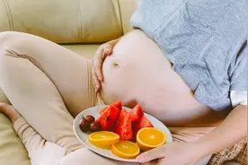 怀孕吃水果，这三种比肉还容易长胖，不宜多吃，孕妈牢记心上图片