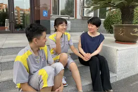 “坐”观教育，她是班里第N+1名学生——沈阳七中教师孔妍图片