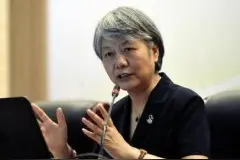 爱打扮的妈妈和不爱打扮的妈妈，带的孩子长大后，差别很大图片