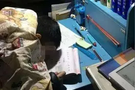 “啥都要我教，还要你何用？”宝爸深夜质问老师，引父母共鸣图片