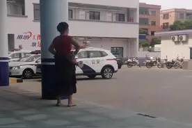 不给高速费的女乘客，直接送去派出所图片