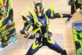 「假面骑士」魂限定 SHF 假面骑士01 闪耀突击蝗虫 中字图片