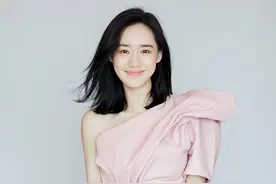 从武术到舞蹈到喜剧演员，《夏洛特烦恼》的秋雅，王智开挂的人生图片