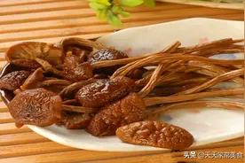 家庭版蛋黄茶树菇，精致又美味的家常菜，建议收藏起来的家庭做法图片