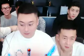 李先生生日会恶搞 小洲头戴阿哲黑白照片影响恶劣图片