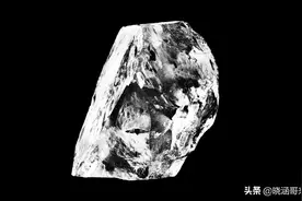 世界第一巨钻库里南，重3160.7克拉，发现于南非，后惨被切割图片