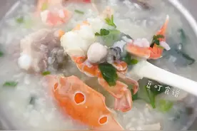 手把手教你做正宗的潮汕海鲜粥，鲜甜无比，宝宝喝了两碗还不够图片