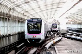 明起北京地铁实行超常超强措施，昌平线最小运行间隔2分钟图片
