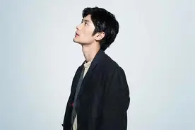 三浦春马自杀背后：名人自杀事件中，社交媒体扮演着何种角色？图片