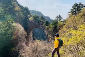 西太行经典线路天生桥穿越英姑峡图片