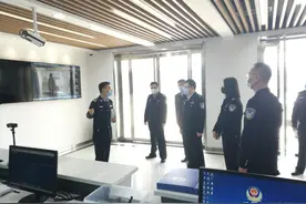 陕西省公安厅法制总队总队长马力一行多人深入临渭分局调研指导执法规范化建设工作图片