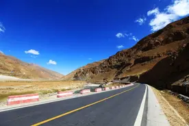 内蒙古征地迎公路收费站，面积1.6583公顷，林地20.2875 万/公顷图片