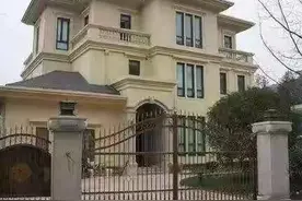 全款帮小叔子盖房，家具也捎带买好，你见过这样的同款老公吗？图片