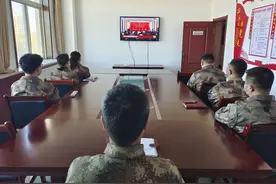 宁夏青铜峡市人武部：集中收看六中全会实况图片