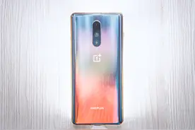 一加8刷“安卓11”后的感觉是这样的图片
