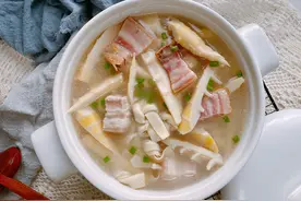 春天第一汤腌笃鲜，掌握“3要1不要”，4种食材炖一锅汤鲜味美图片