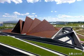 辽阔的寂静与喧嚣——大同市美术馆的破土与破空图片