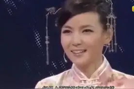 老人持祖传金钗来鉴宝，专家看后情绪失控：您的母亲是文绣皇妃图片