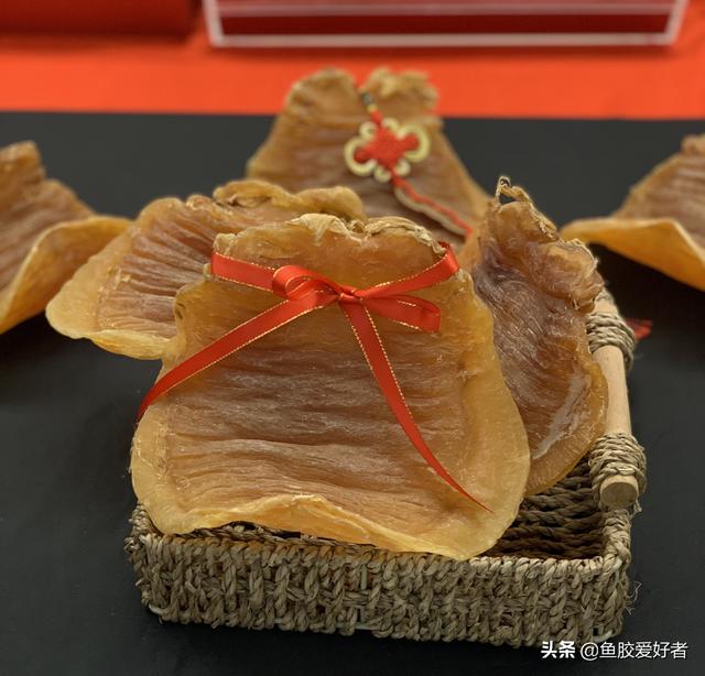 鱼胶为什么这么贵 不就是鱼鳔吗 2026年为什么鱼胶越老越值钱
