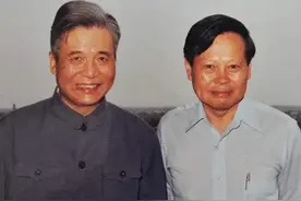 原子弹之父：邓稼先图片