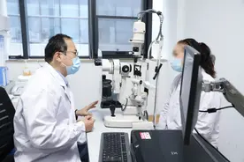 「爱心传递」宿迁市钟吾医院眼科顺利开展院内首例眼角膜移植手术图片