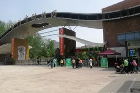 郑州市动物园，地铁2号线关虎屯站A口可以直接到达，现在人少图片
