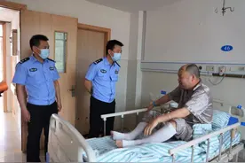 看守所所长额头上有条22厘米的长伤疤，背后有个感人的故事……图片