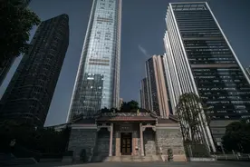不差钱“钉子户”：被五百强包围的深圳老宅，后台太硬无人敢动图片