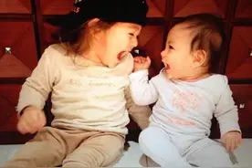 爸妈都是中国人，生出的孩子却像个“混血”，3次鉴定后得知真相图片