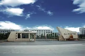 衡阳市一中喜报出炉！这名女生被清华大学录取！你认识吗？图片