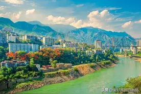 大气的四川城市，三胎家庭发1.8万元，还是享誉全国的避暑胜地图片