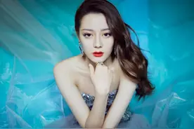 为什么迪丽热巴叫“胖迪”？看到她卫衣下的腿，女生都坐不住了图片