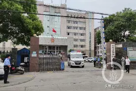 湖北男子醉驾致援荆医生死亡案开庭：肇事司机当庭忏悔，家属索赔140万图片