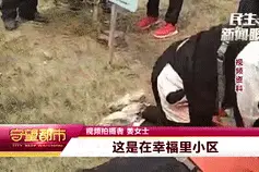 又是一位白衣天使！男子发病昏倒，女护士跪地急救图片
