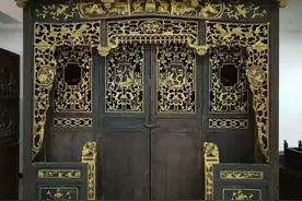 清代状元床流落到湘西新晃，得以躲过乱世劫难，精美绝伦叹为观止图片