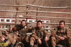 何谓战友？这种情谊，只有当过兵才会懂！图片