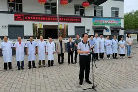 宝鸡市慈善总会：扶贫帮困在固关图片
