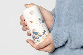 摇一摇，保温杯立变“电暖气”！不插电就能热，3秒暖到55℃图片